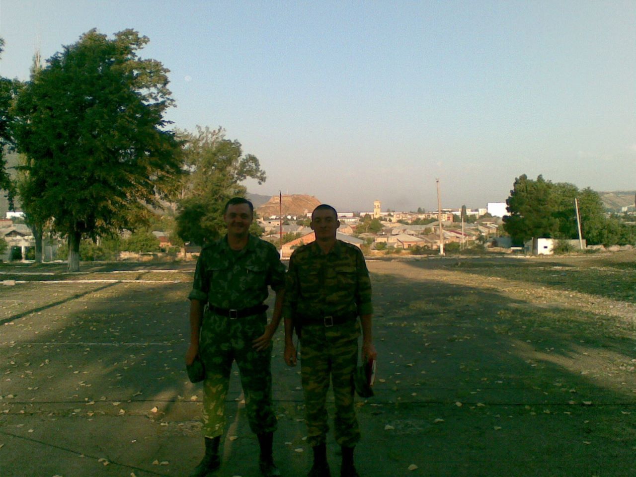 …Выдвинуться…овладеть…удержать…захватить…»