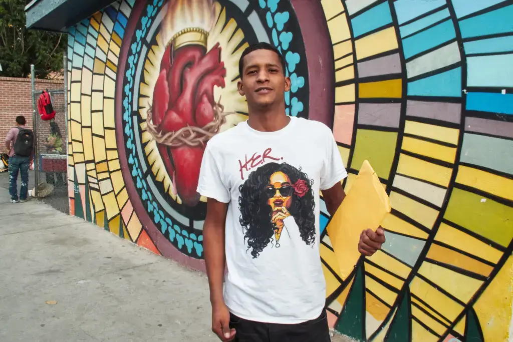 Мигранты по-прежнему стремятся приехать в Нью-Йорк — даже после «хаоса», вызванного просителями убежища до них