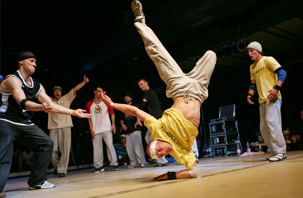 "Брейдинг: Искусство разрушения границ"