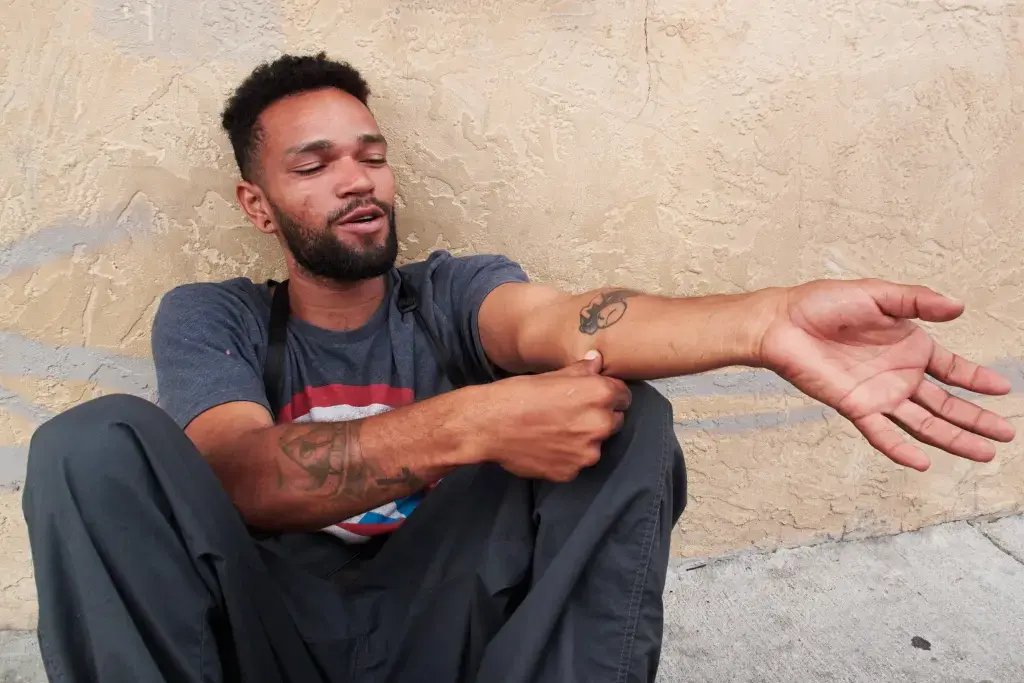 Мигранты по-прежнему стремятся приехать в Нью-Йорк — даже после «хаоса», вызванного просителями убежища до них