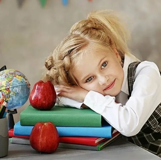 "12 ключевых этапов: Как готовить ребенка к школе первого сентября"