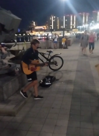 Незабываемые впечатления от красот Новороссийска: от порта до достопримечательностей