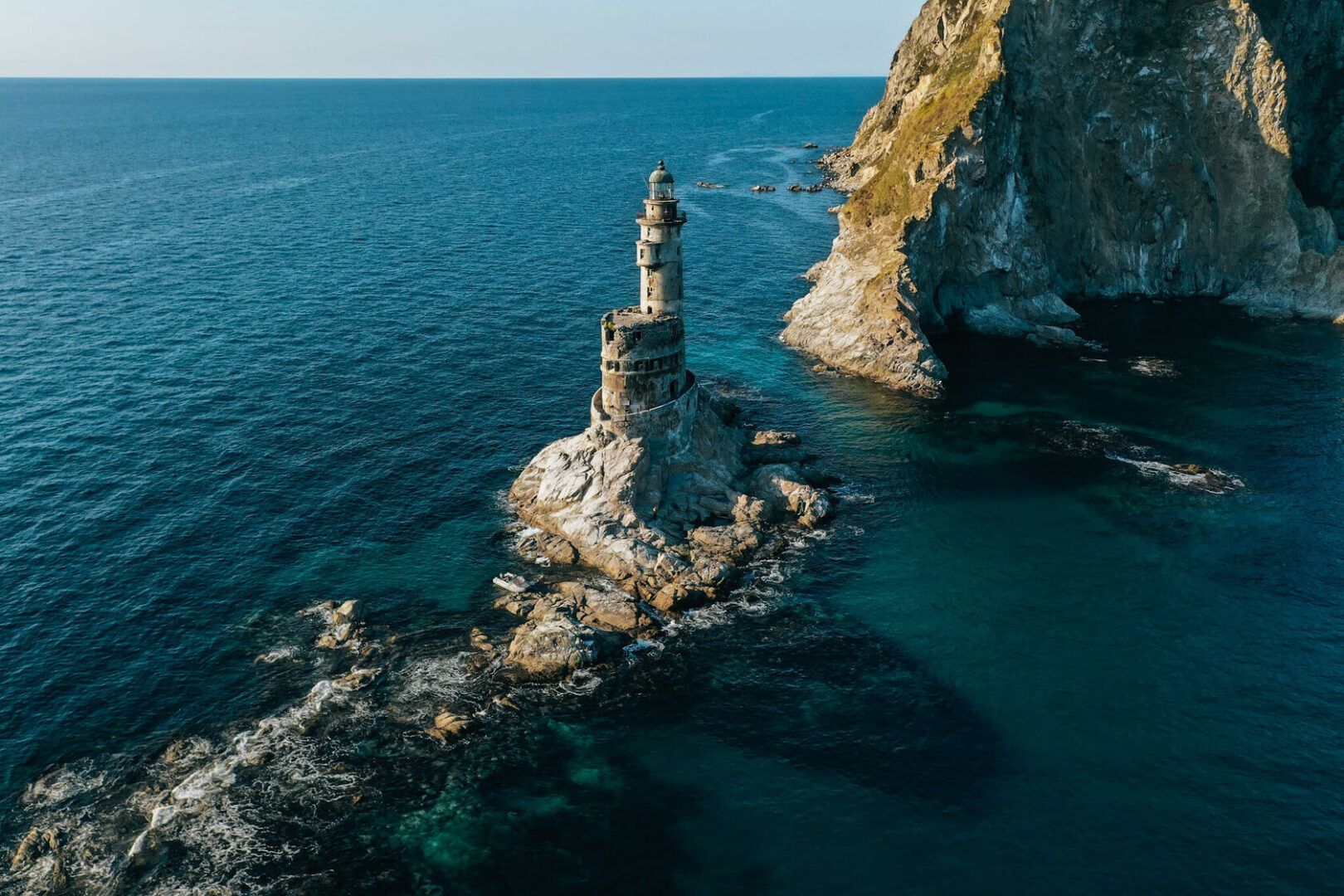 Увидеть один раз и полюбить на всю жизнь.