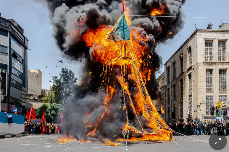 Религиозный ритуал в Иране становится новой формой протеста