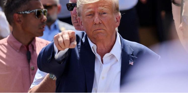 США: Дональду трампу предъявлено обвинение в попытке манипулирования президентскими выборами 2020 года в грузии