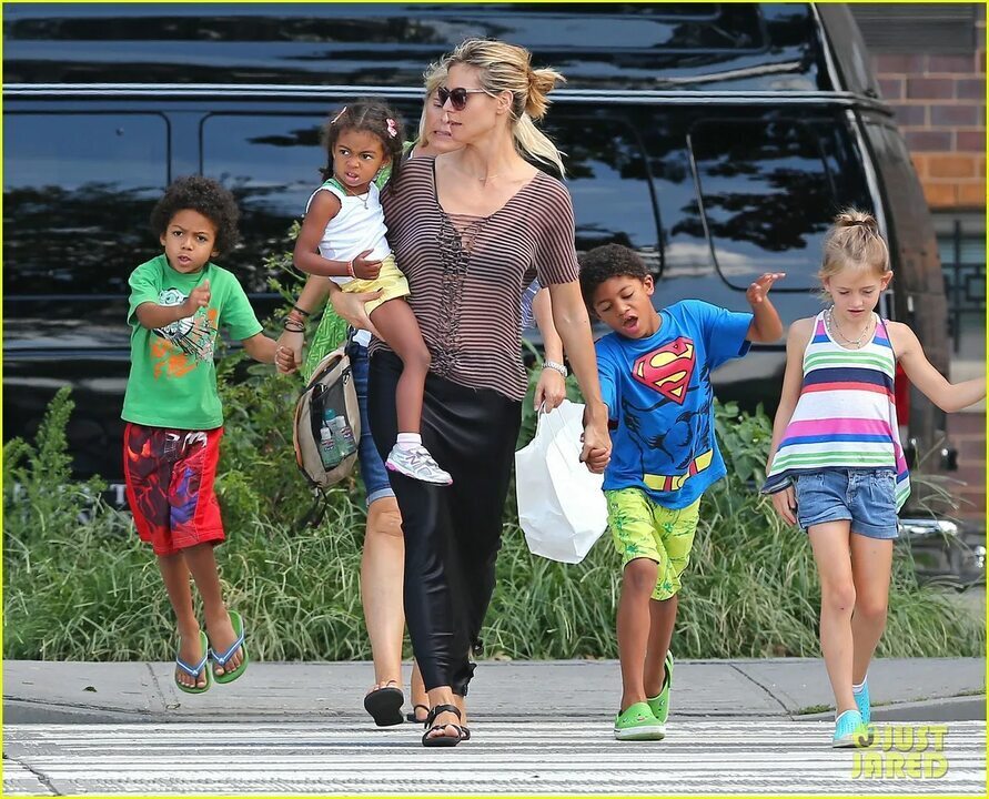 Многодетные семьи Голливуда