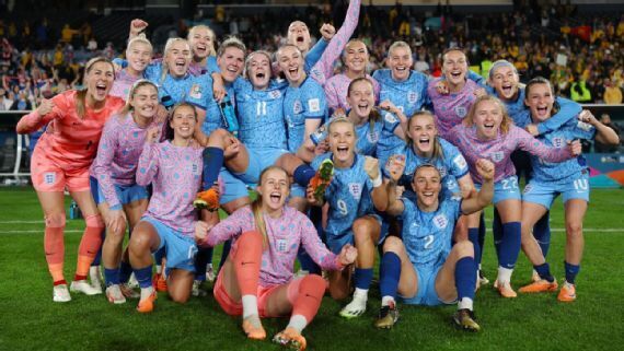 Жестокая Англия завершила чемпионат мира в Австралии и вышла в финал