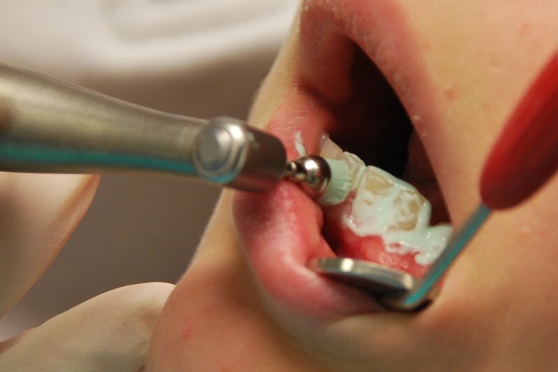 Исследования с использованием стволовых клеток для создания зубной эмали продвинулись вперед