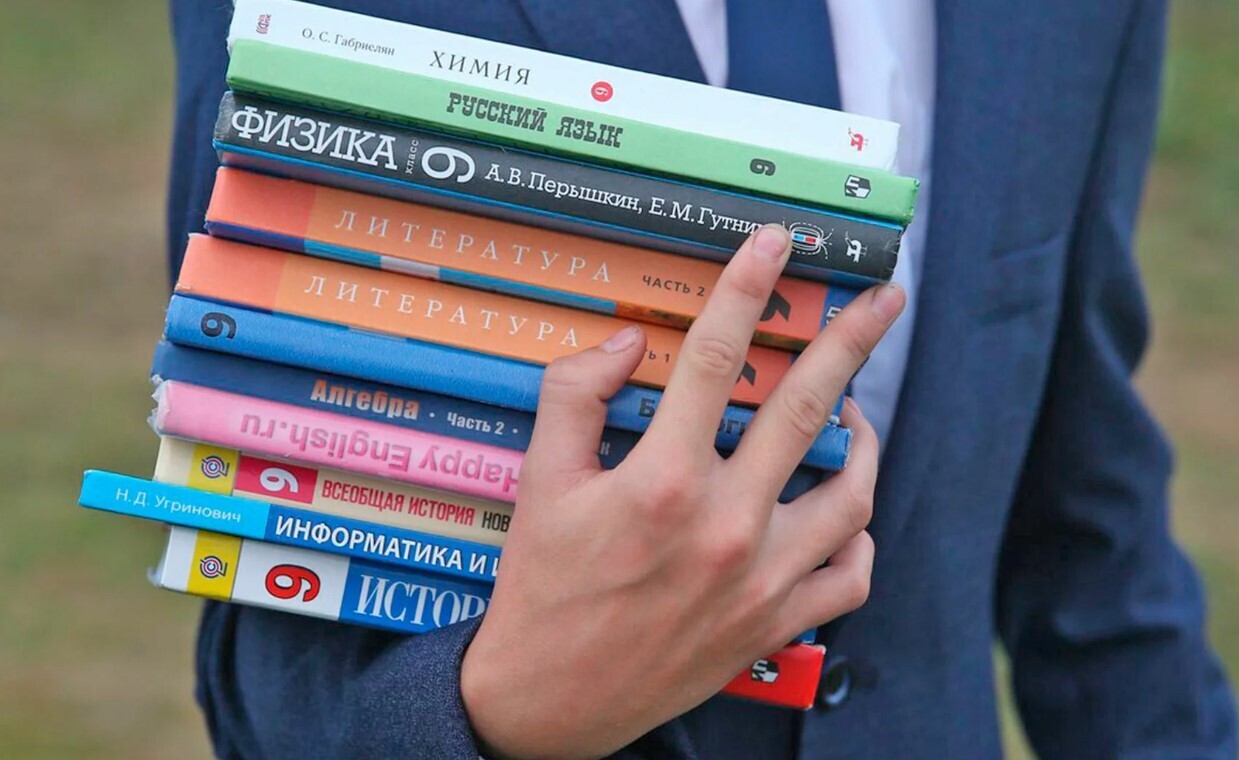 Ребенок сказал, что ему не нужна химия и астрономия! Зачем изучать "лишние" предметы в школе, объясняем своим детям!