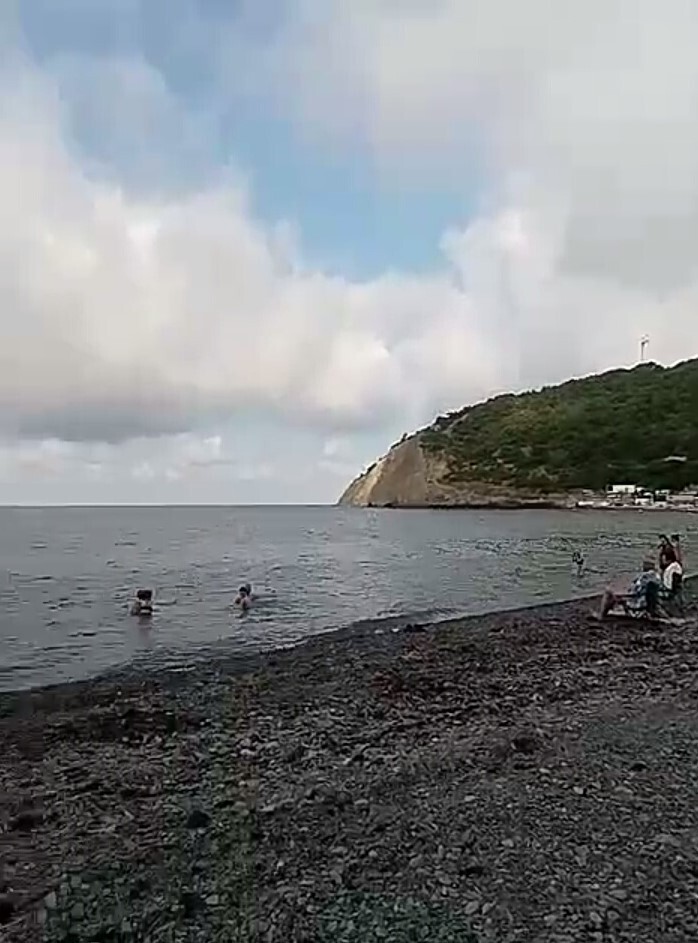 Незабываемая поездка на море в Абрау-Дюрсо: отдых с семьей и незабываемые впечатления