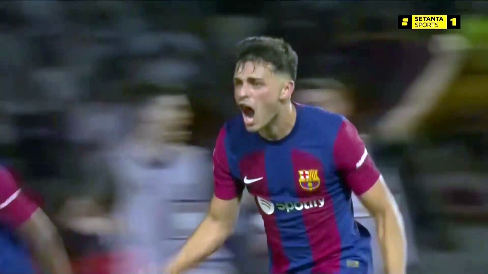 "Барселона" побеждает скромного соперника с огромным трудом