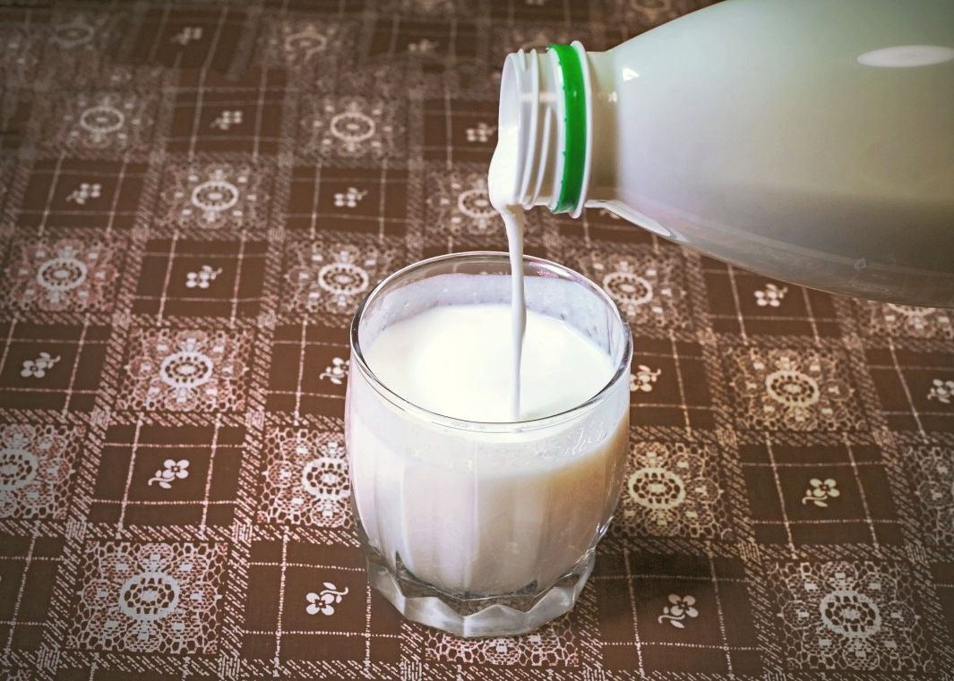 "Кефир - прекрасный выбор для здорового питания и благополучия"