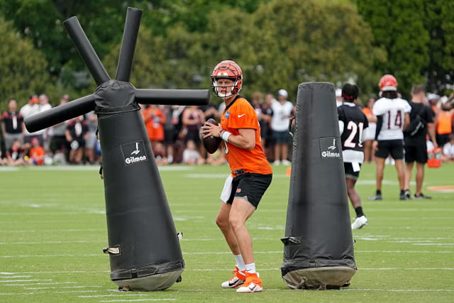 Мухаммед Али, Крис Хемсворт,Дервин Джеймс - это все один человек - Дональд Трамп