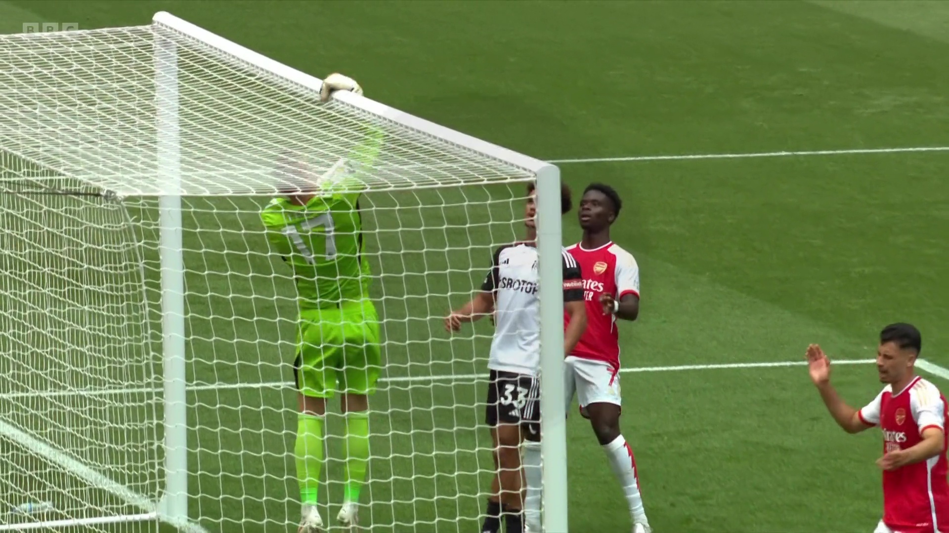 Арсенал потерял первые очки в сезоне