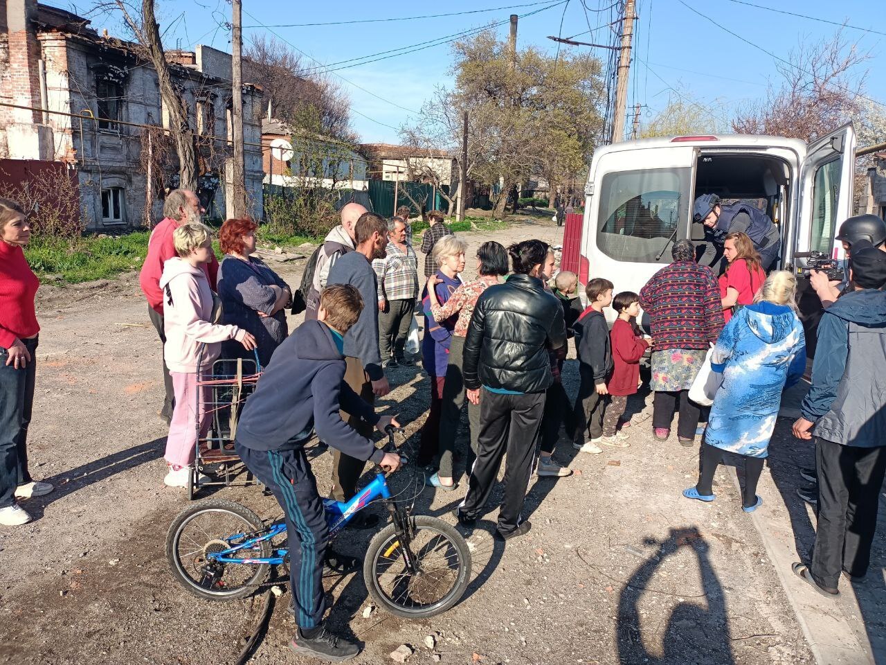 Юлия Мартовалиева: «Чужих детей не бывает. Помогать нужно всем»