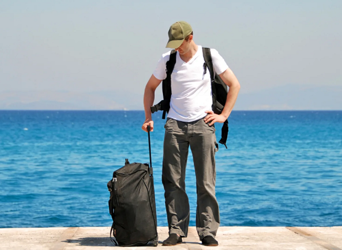 Почему нужно бояться ротавирусную инфекцию на отдыхе на море. Симптомы и лечение