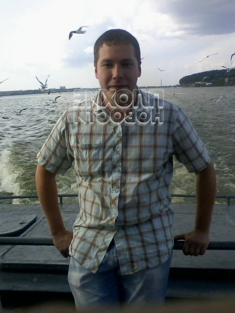 В Ижевске девочка-подросток выпрыгнула с 4 этажа, пытаясь спастись от маньяка