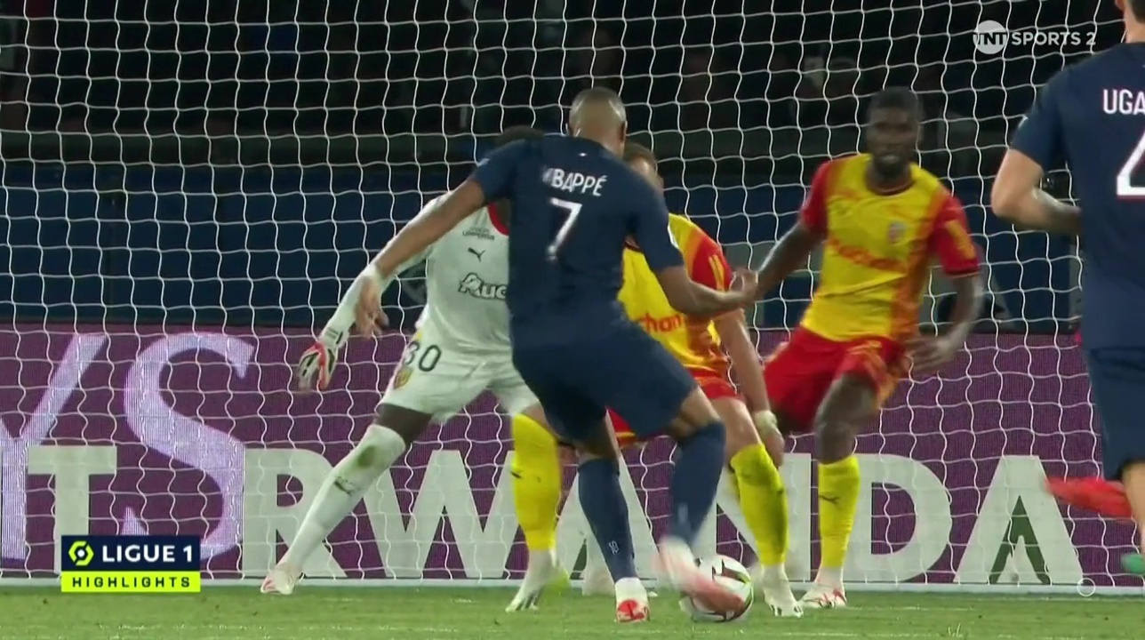 Мбаппе в старте, ПСЖ побеждает