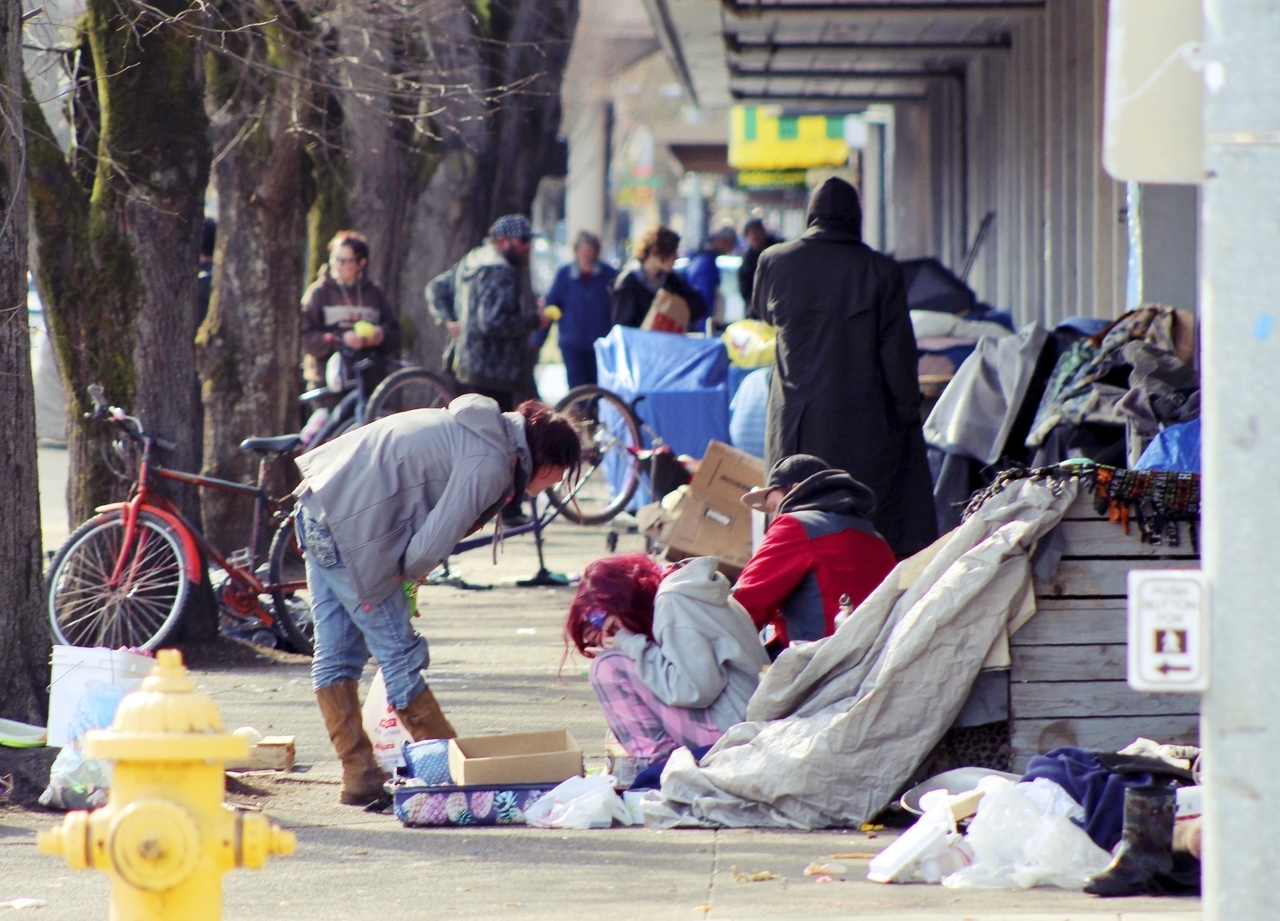 Бездомность в США: понимание проблемы и поиск решений