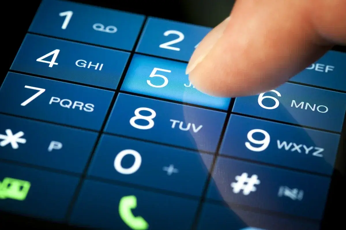 Красивые цифры: Магнит для мошенников.