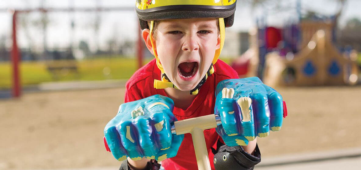 Ребенок обещал засудить сотрудниц магазина из-за самоката. Реальная история