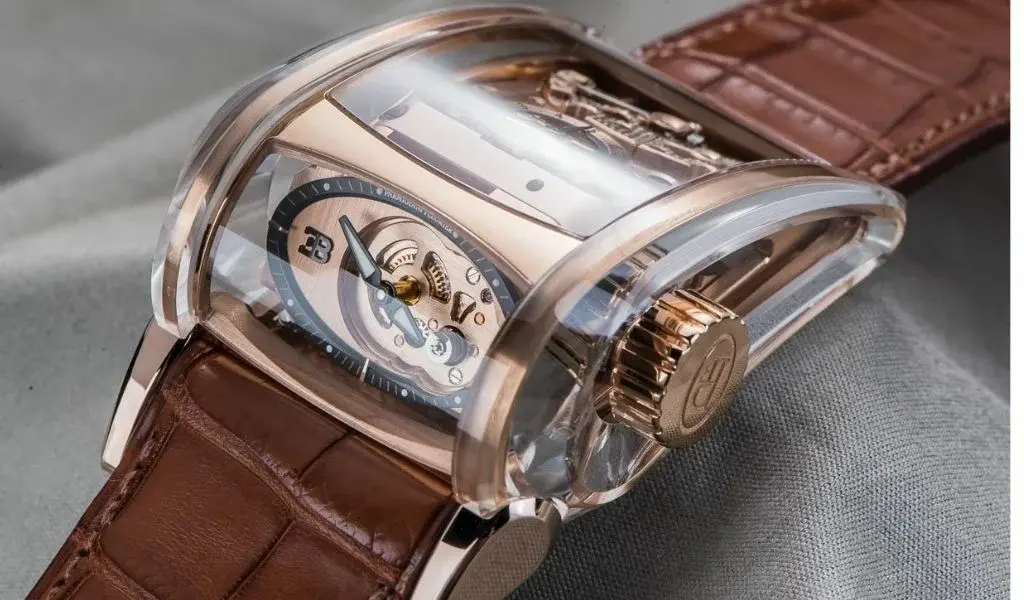 Ладно на стоматолога, а часы?