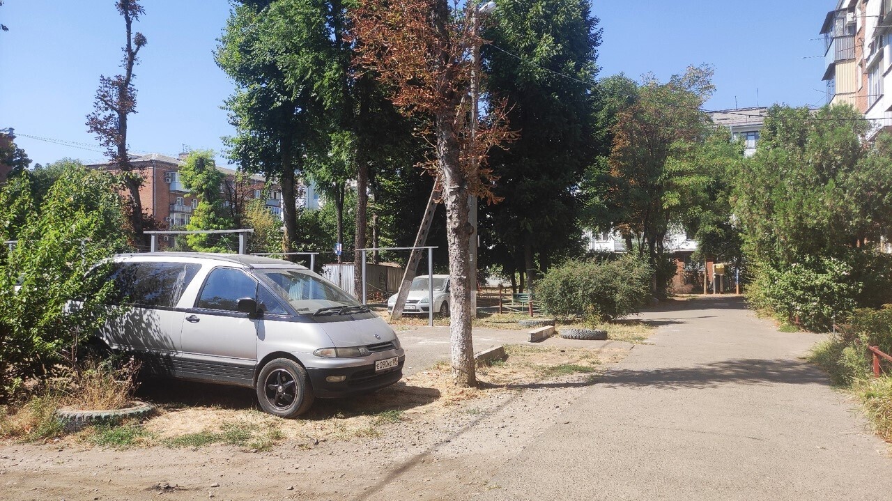 Провинциальные "Черёмушки": что с ними не так и ждёт ли их реновация