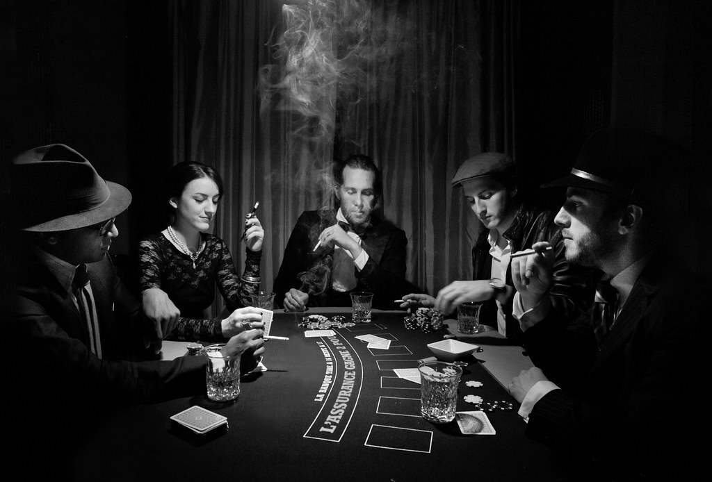 Итальянская мафия: происхождение, структура и последствия ее влияния на общество"