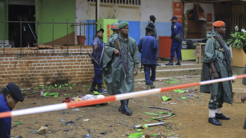 Экс-разведчик США Риттер: события в Африке несут серьёзную угрозу Франции