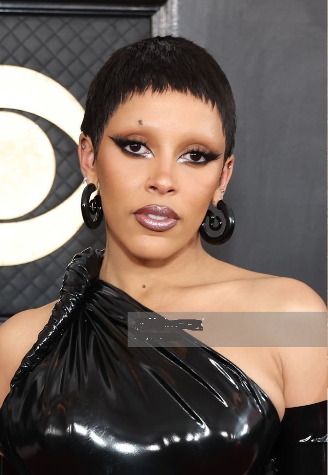 Эшли Грэм названа самой сексуальной женщиной мира в 2023 году, а также другие красавицы, попавшие в список