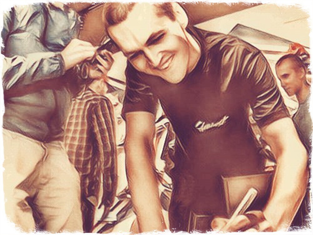 Жена Энди Картрайта Мария Кохал- самая непотопляемая маньячка в РФ.