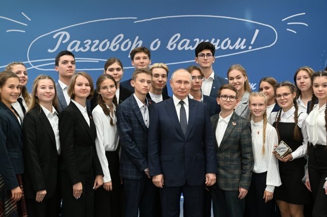 Такой народ непобедим. Самое важное из открытого урока Президента.