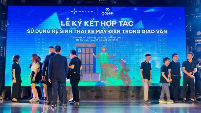 Индонезийская компания Gojek сотрудничает с вьетнамским стартапом по замене аккумуляторов электромобилей