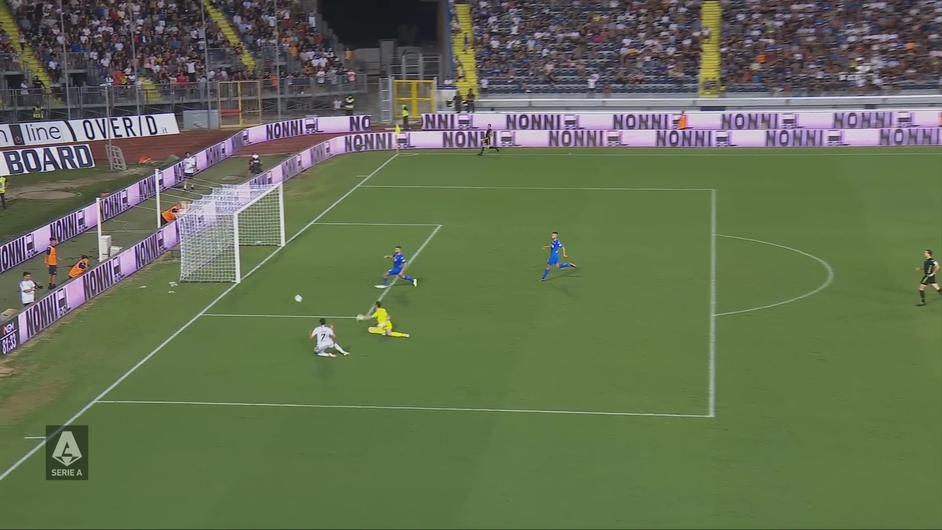 "Ювентус" подбирается к лидерам