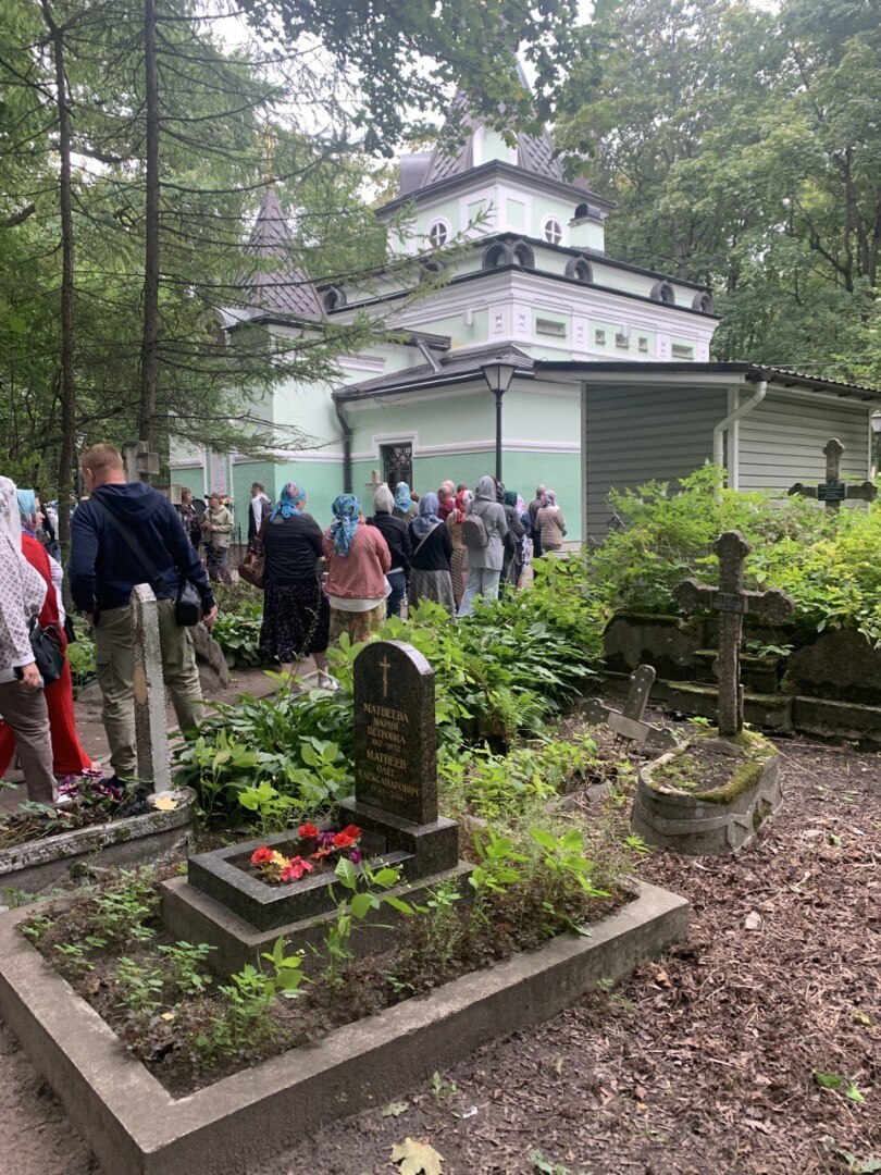 Посещение Часовни Ксении Блаженной в Санкт-Петербурге: чудеса случаются