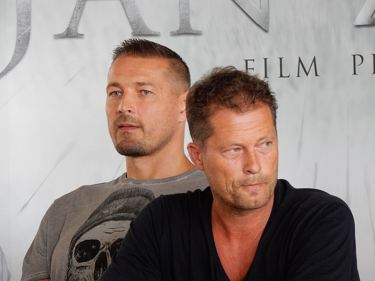 Нашел двойника Тиля Швайгера самого. Хотите узнать кто это? Ну тогда милости просим к чтению!