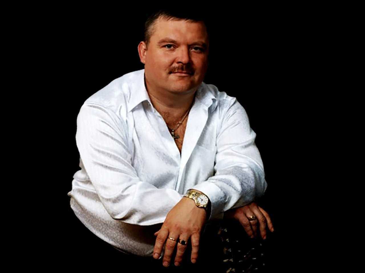 "Жизнь и творчество Михаила Круга: гениальности народного барда, погибшего на вершине славы"