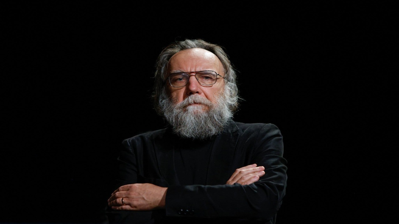 Почему Александр Дугин призывает россиян действовать немедленно: Сбрасывать европейские валютные резервы