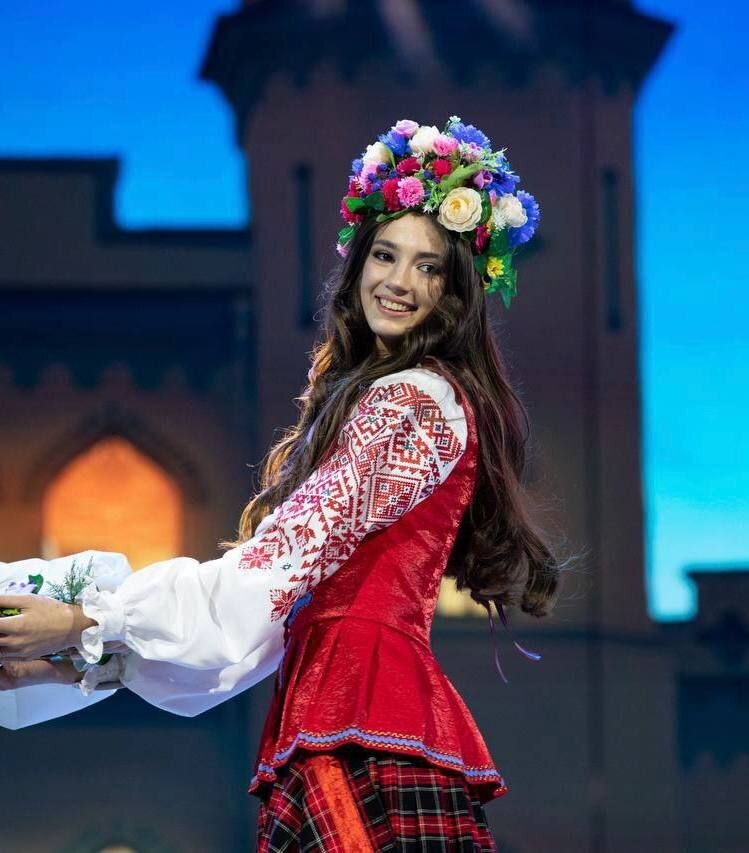 Мисс Беларусь 2023: Красота, элегантность и талант на сцене!