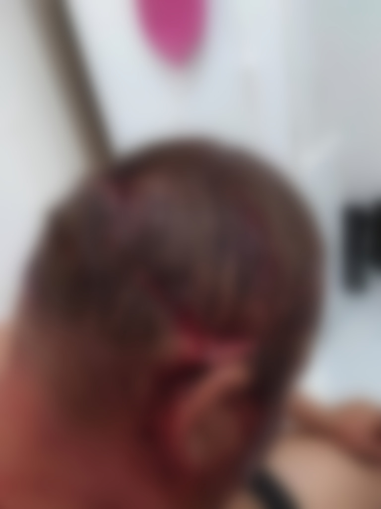 Мужчина против медведя. Русский богатырь vs косолапый.