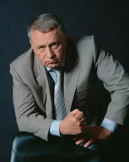 Жириновский угадывает будущее: как использовать его предсказания в своих интересах?