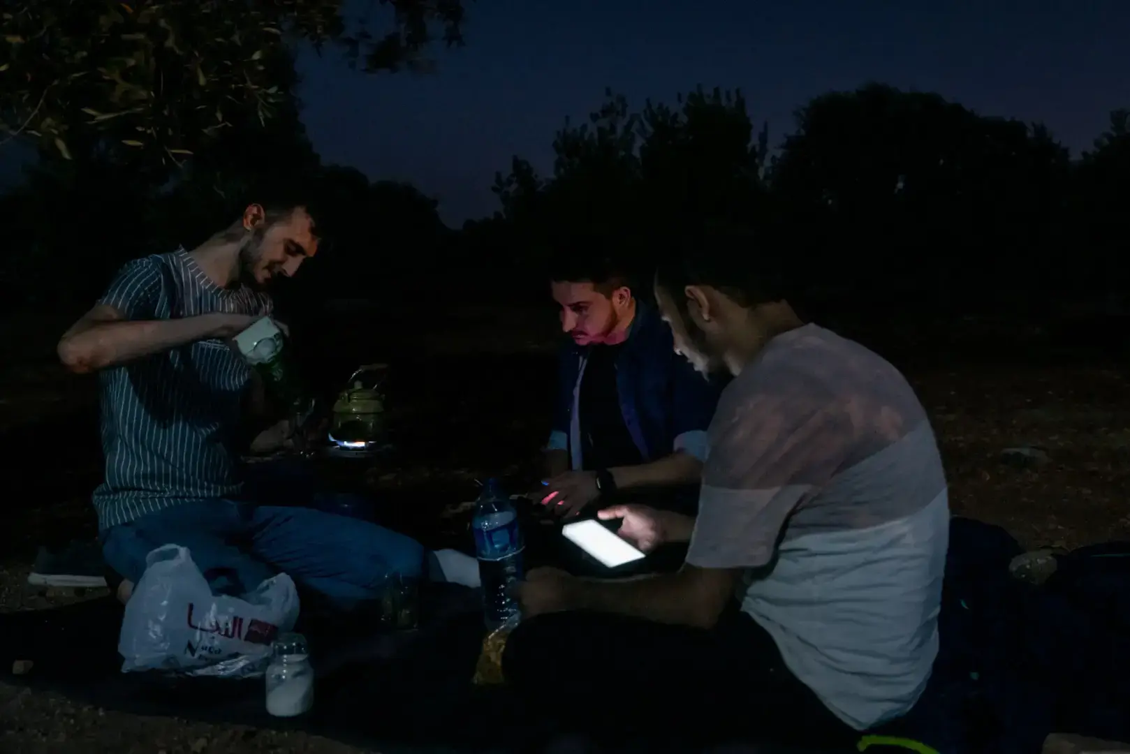 С помощью соломинок, тыкв и чая сирийцы распространяют свою любовь к мате