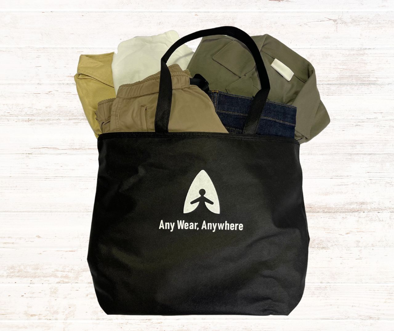 Эта авиакомпания хочет, чтобы вы путешествовали без одежды