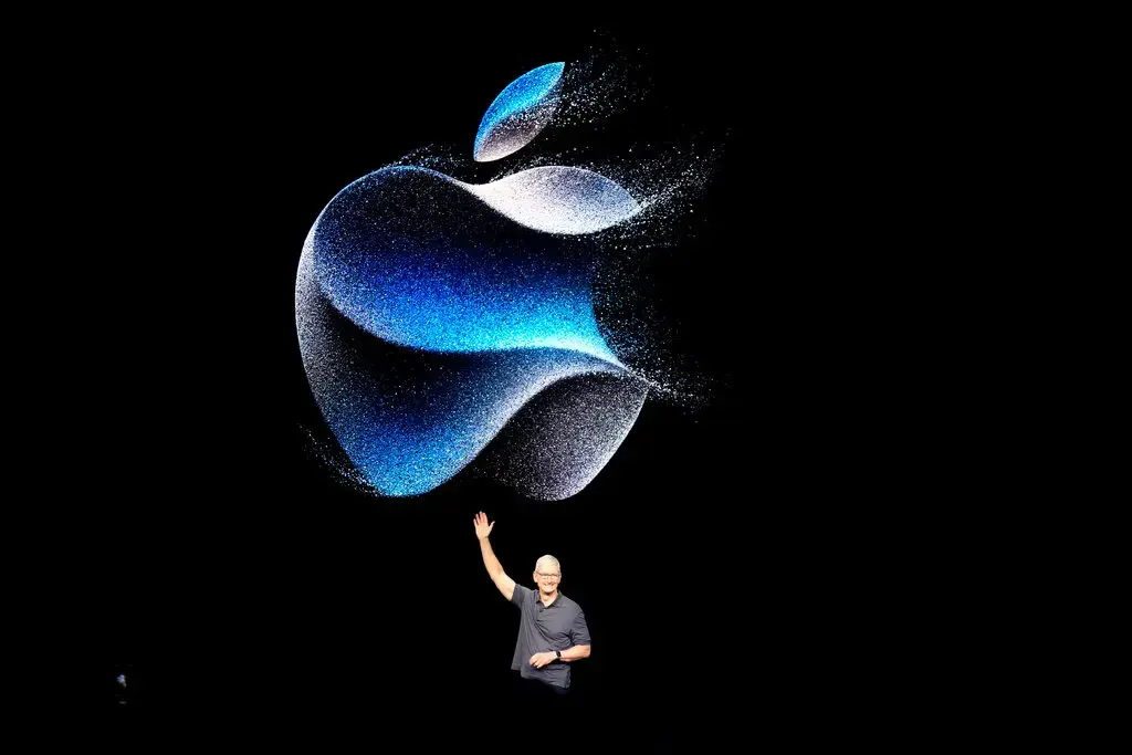 Apple представила iPhone 15 и перешла на зарядное устройство USB-C