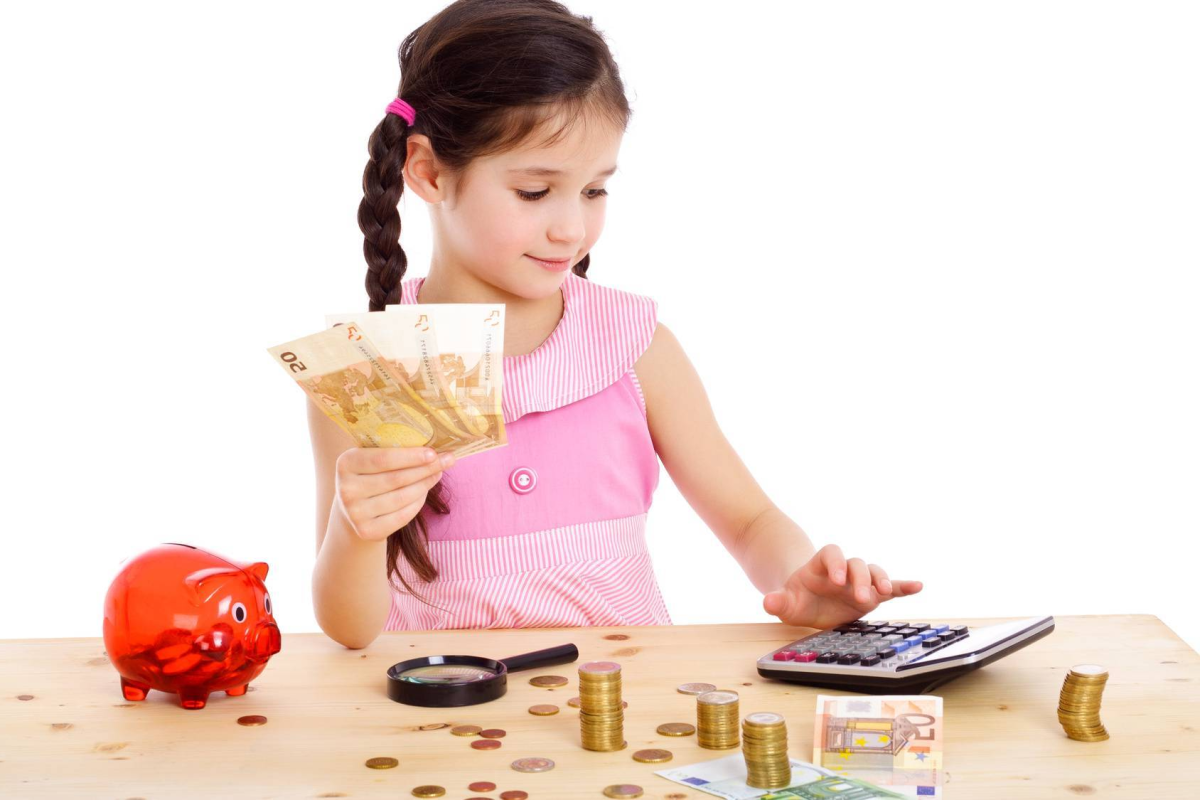 Нужны ли ребенку карманные деньги? Плюсы и минусы этого вопроса.