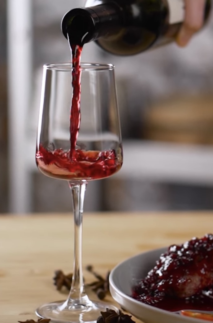 Вот бы россиян так кормили: чем угощали корейского лидера Ким Чен Ына на встрече с Владимиром Путиным. Один из рецептов