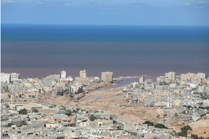 Потери от наводнения в Ливии трудно оценить Местный мэр: число погибших может достичь 20 000 человек