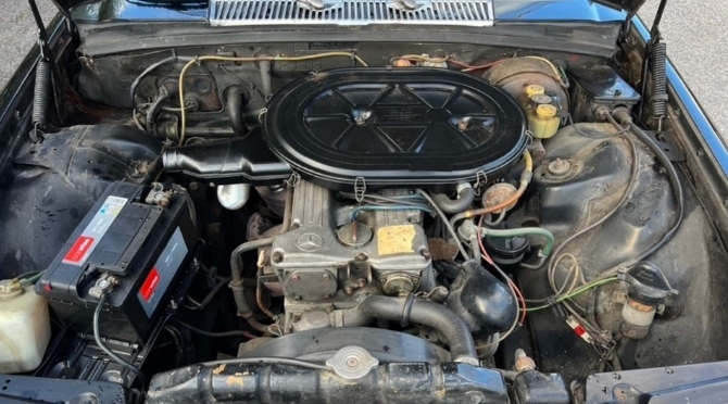 Mercedes S-Class 1973 года, принадлежащий королю Швеции, выставлен на продажу