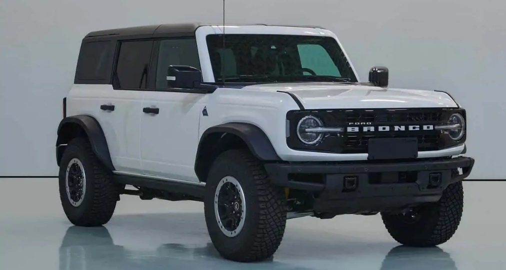 Представлен Ford Bronco 2024 года китайского производства с 2,3-литровым турбомотором
