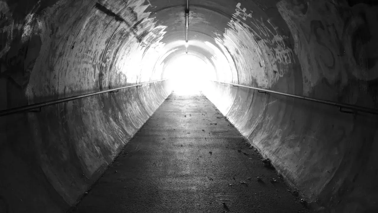 Околосмертные переживания связаны с активностью мозга после смерти, говорится в исследовании